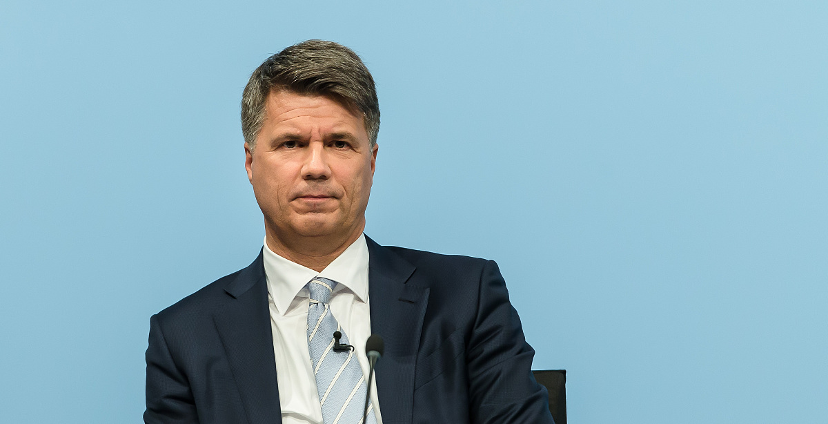 国内中医药高校是针刺研究领域的核心力量主要以广州中医药大学为代表。尽管有很多的中外机构参与了相关研究但研究成果较少研究机构之间应还缺乏密切合作针刺疗效研究的发展需共同深化与拓展。中国是针刺疗法NMA研究的核心国家这是因为针刺疗法起源于我国是中国传统医学的瑰宝并且被广泛应用于临床59 60。发文量较多的地区都是经济较发达地区可见一个地区的经济基础会影响教育资源及师资队伍建设学科建设规划及人才培养。