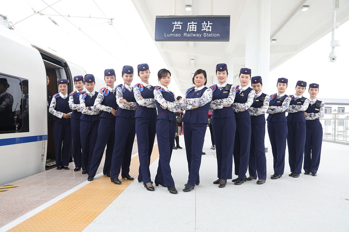 成都铁路学校：热门铁路职业详解及专业方向