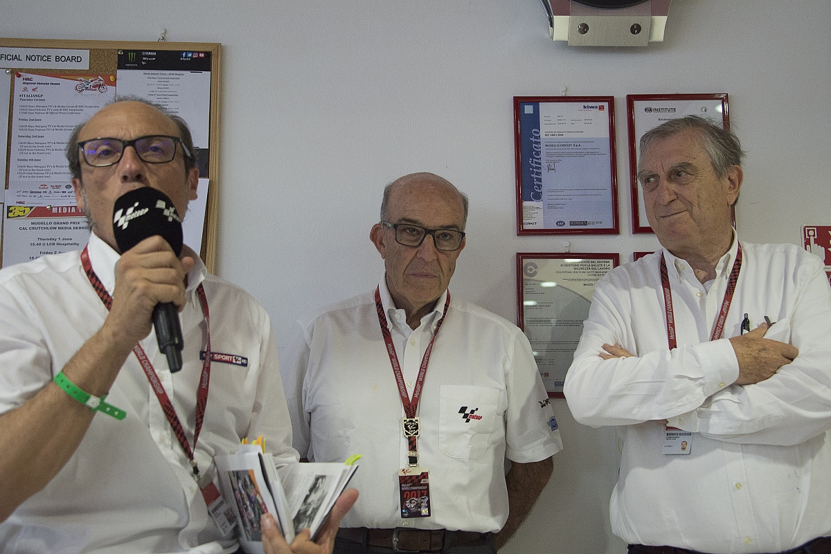 介绍目前Food & Function期刊的现任主编、所在领域的地位、口碑、或者目标字数 150-200？