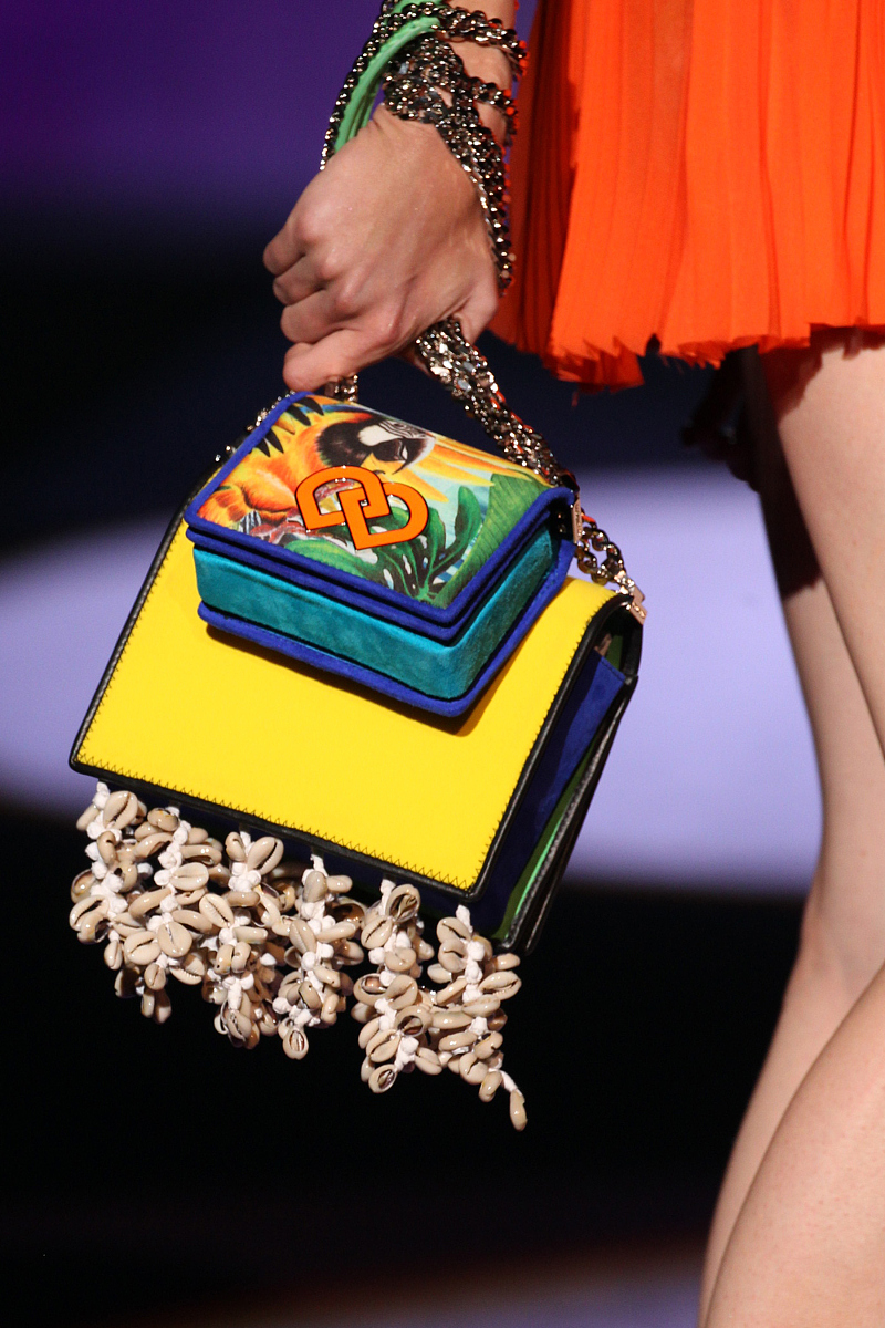 爱马仕品牌介绍：历史、经典产品及品牌价值