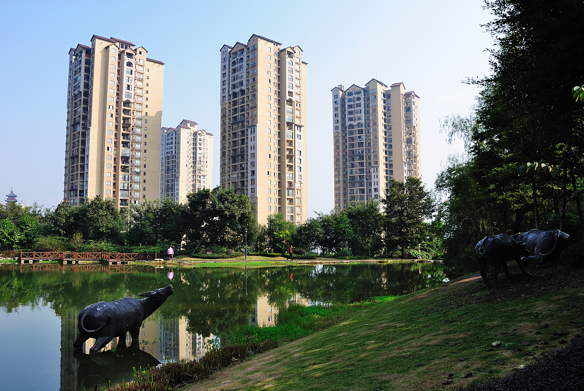 重庆建筑高级技工学校分享：工程造价和工程预算专业的区别