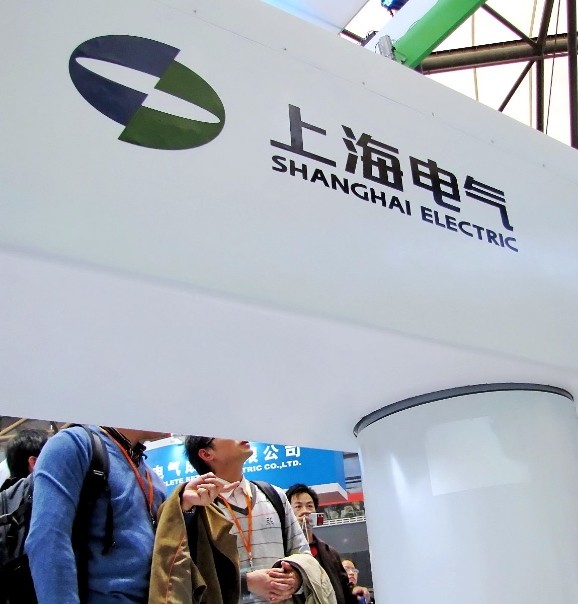 证券公司赠送股东股权条件：合法合规是关键