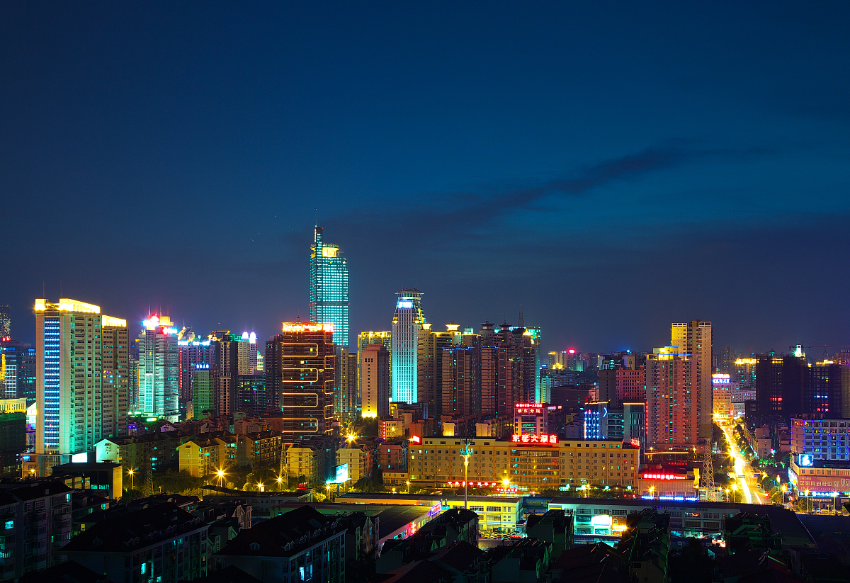 世界区域差异：政治、经济、文化对比分析