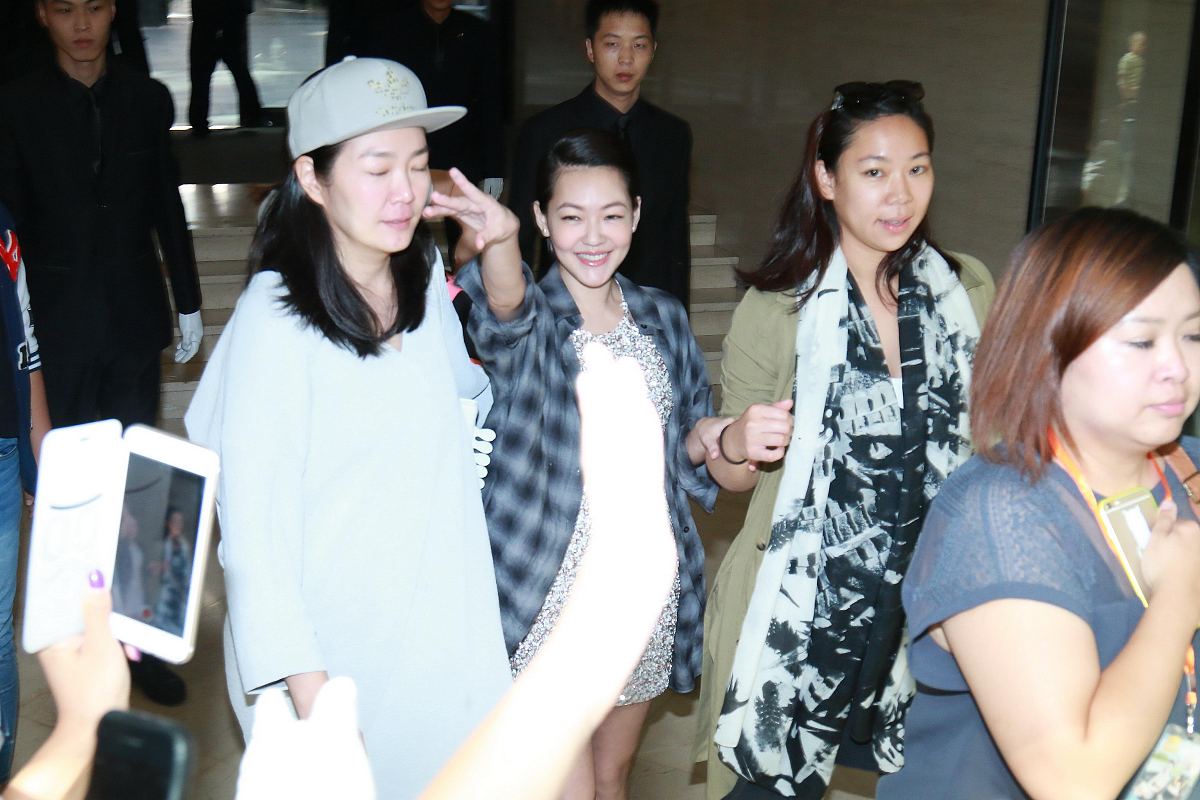 小S家庭地位揭秘：被老公拿捏了吗？
