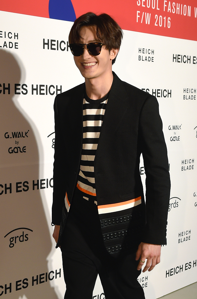 2016年3月24日,首尔,韩国2016首尔秋冬时装周heich es heich品牌秀在