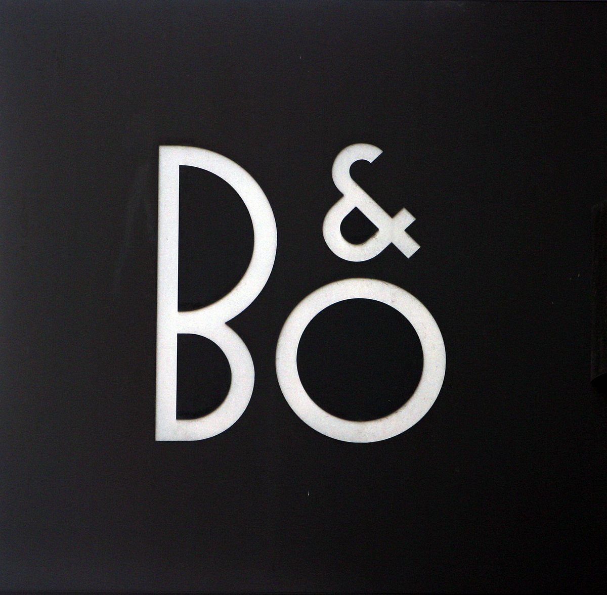 2006年8月20日,丹麦哥本哈根,bang&olufsen由于与三星电子合作推出的