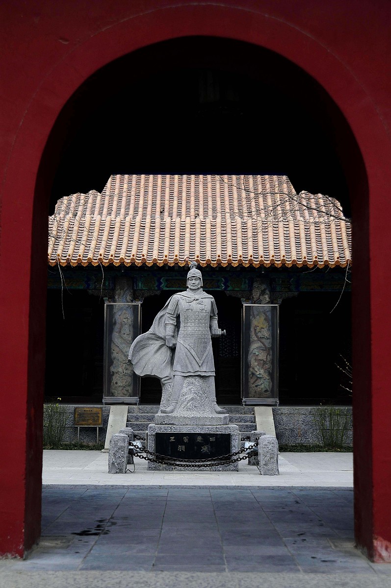 别再劝退历史学！学历史到底有什么用？