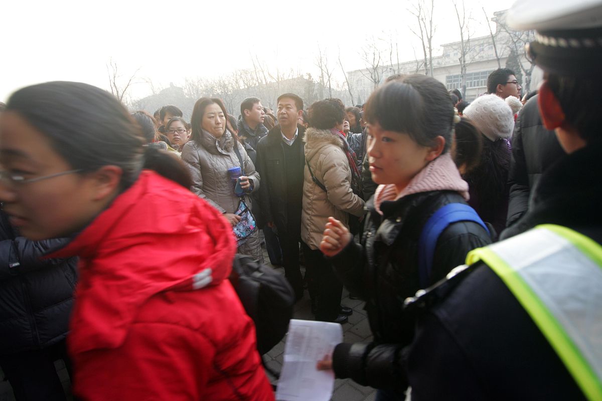 昆明师范学校录取分数线及报考建议