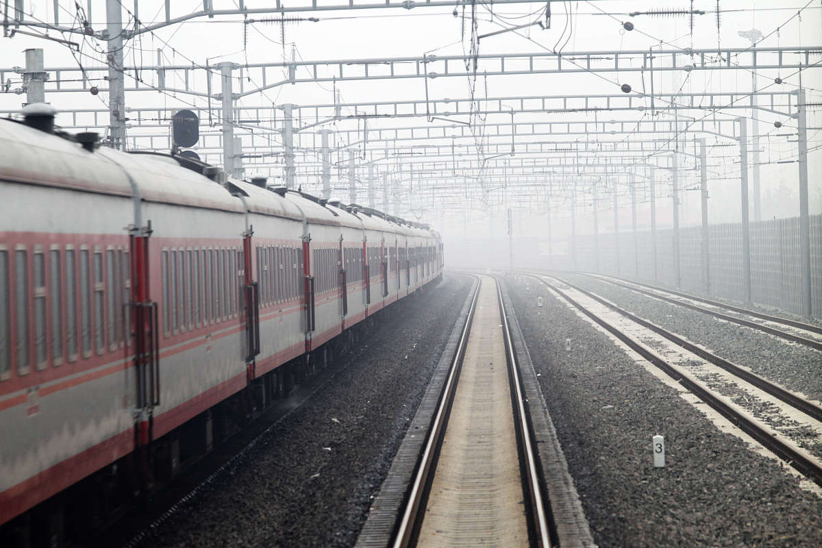 景区的基础设施应该由当地政府完善还是由企业完善详细解答并扩展补充