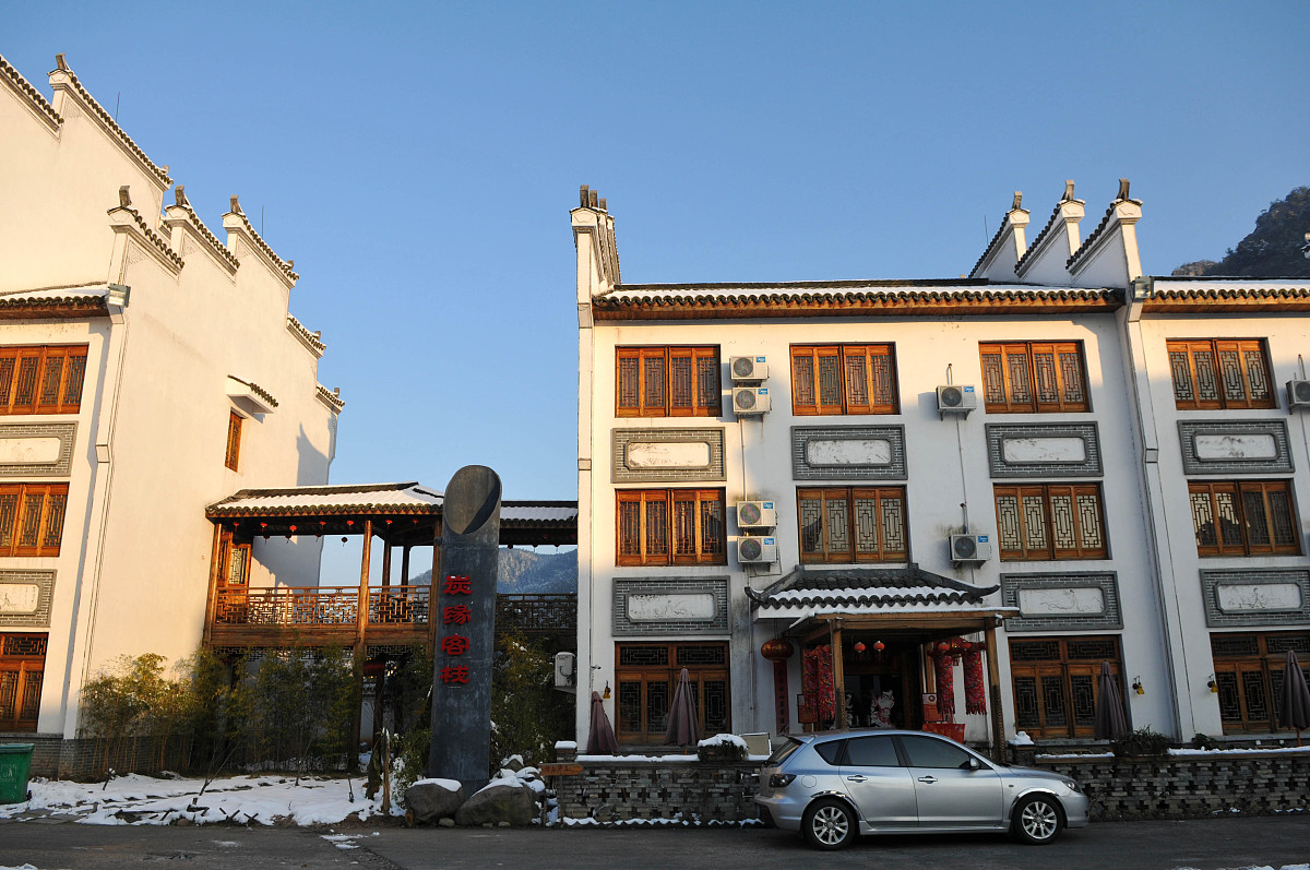 武汉华中艺术学校2023年有哪些专业
