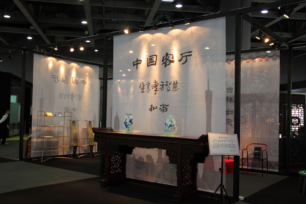 日本人整形热潮：从进化论和地理位置角度解读