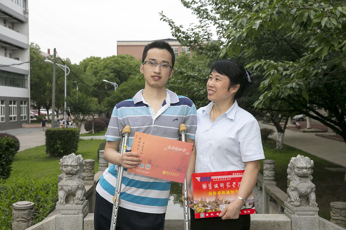 长沙县中专长沙县中专学校入学许犇老师入校