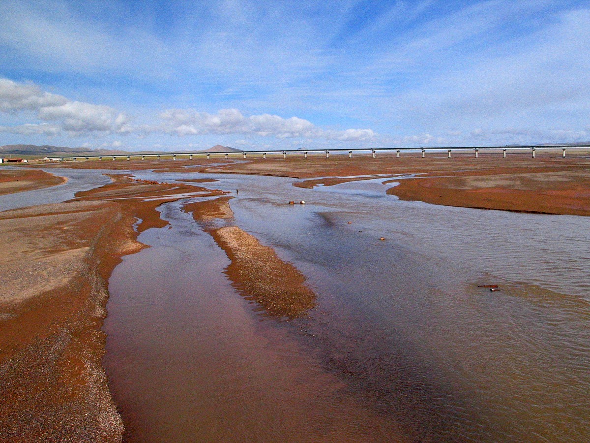 沱沱河水清澈却不能喝？揭秘背后的真相！