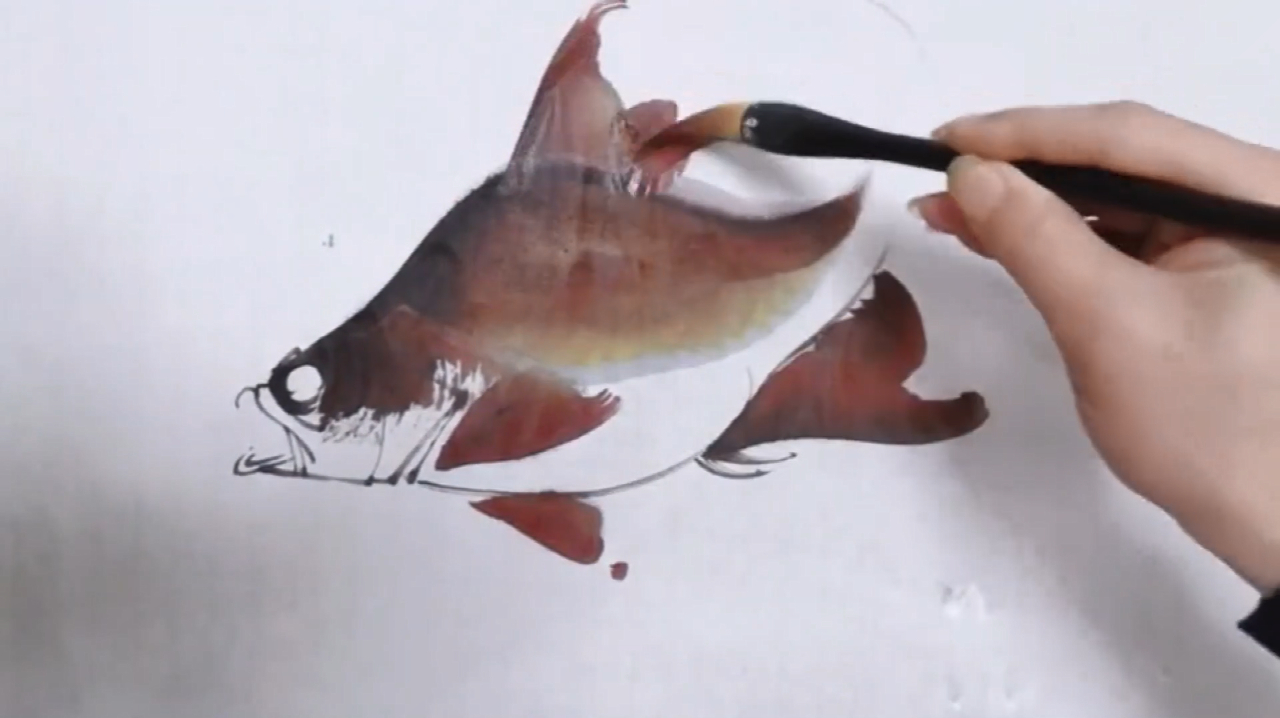 国画:寥寥几笔画鱼,色彩层次鲜明,值得收藏!