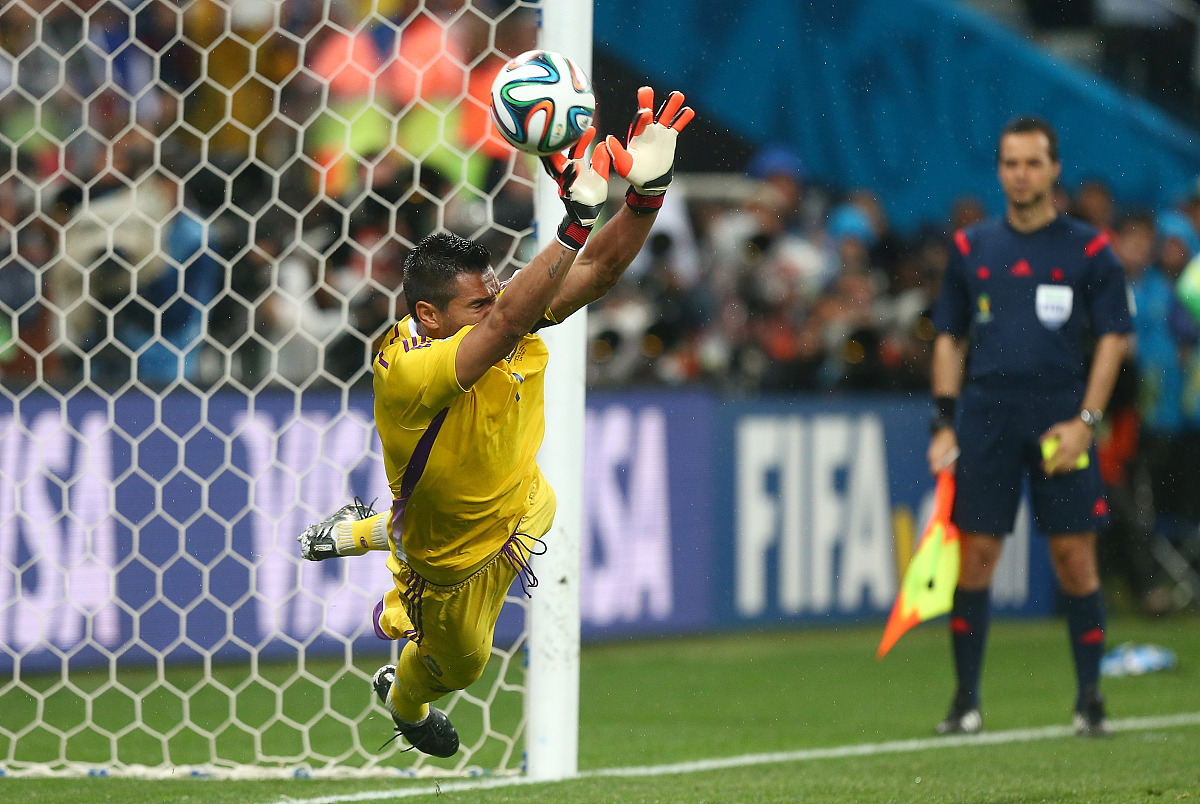 july 9, 2014 - sao <strong>p</strong>aulp, brazil: argentina goalkeeper sergio