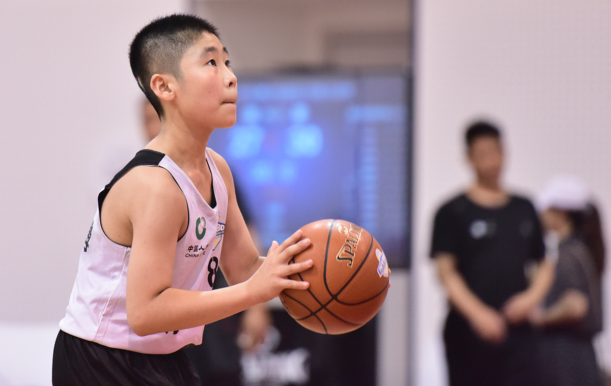 运动会获奖感言：拼搏、坚持、收获荣誉