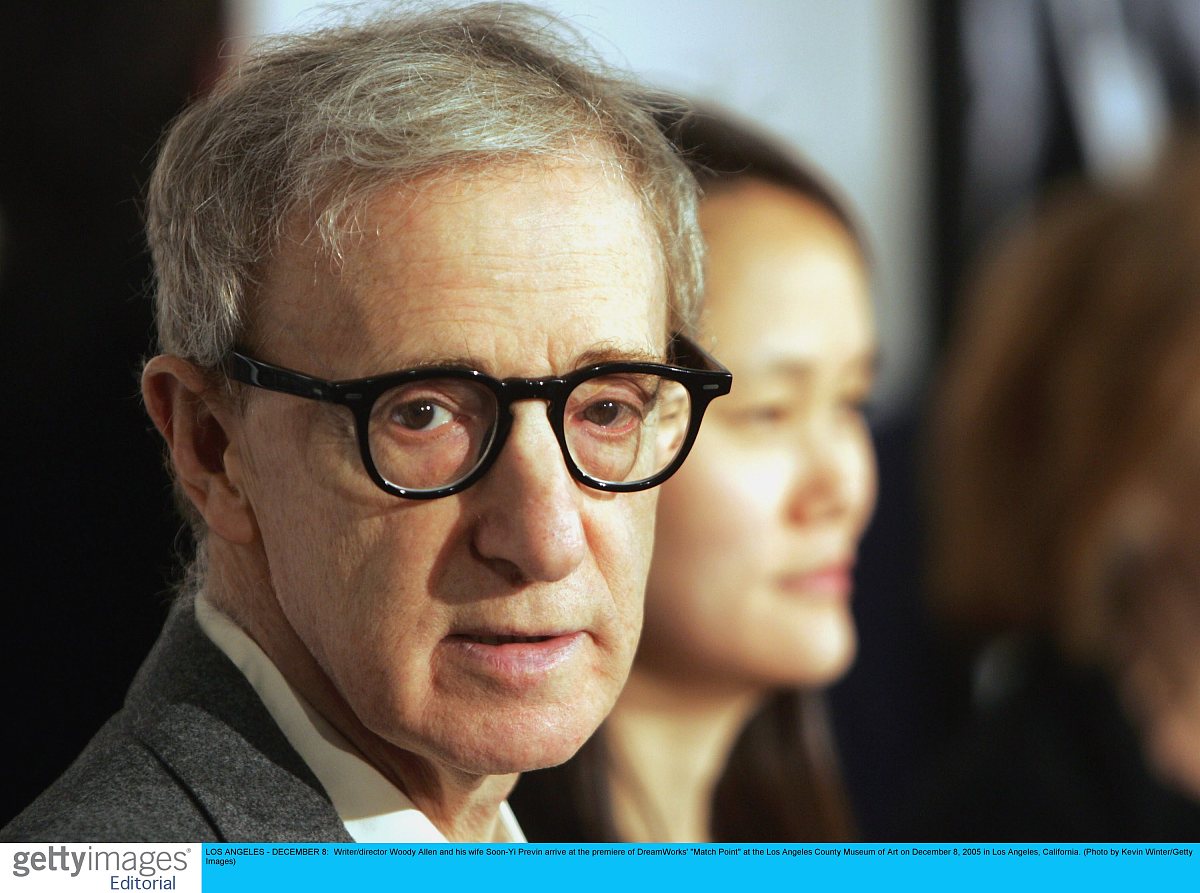 2019年诺贝尔文学奖获得者的代表作是以下哪几部？A、《骂观众》B、《卡斯帕》C、《镜子里的城市》D、《试论疲倦》