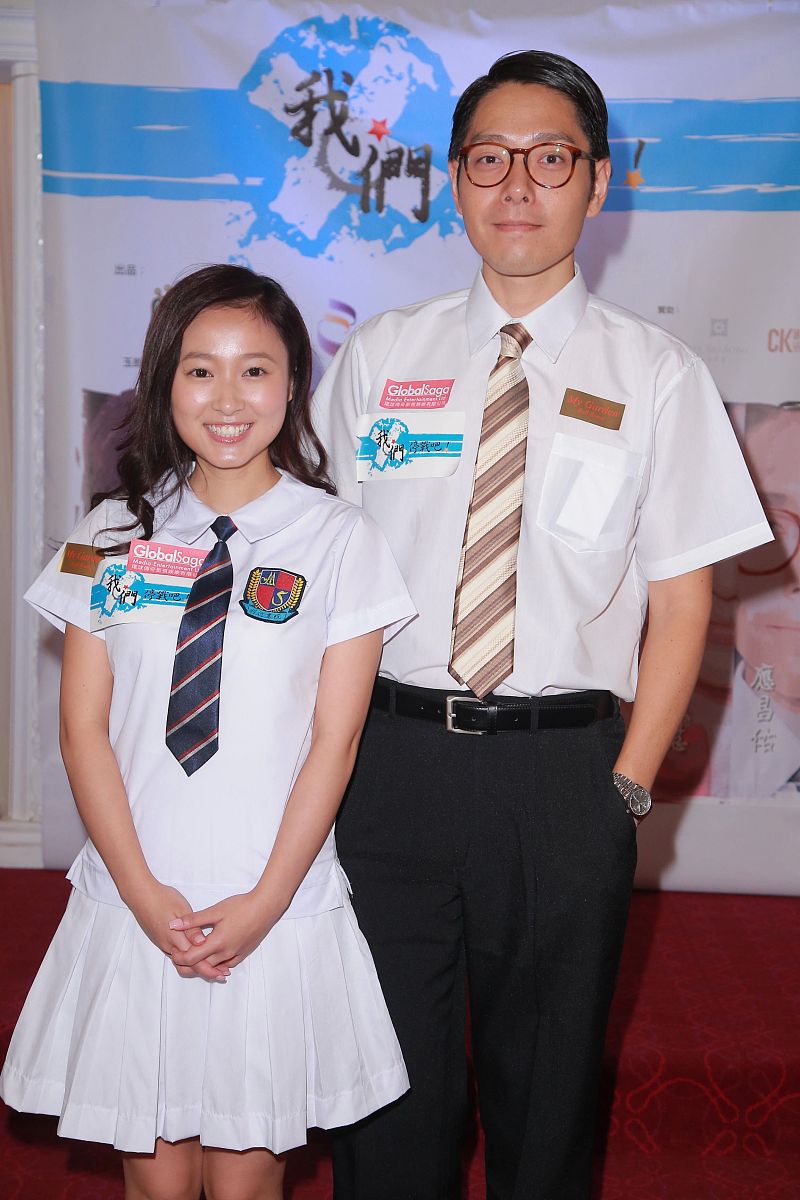 2014年8月14日,香港,明星出席电影《我们停战吧!》开镜礼.***_***黄美