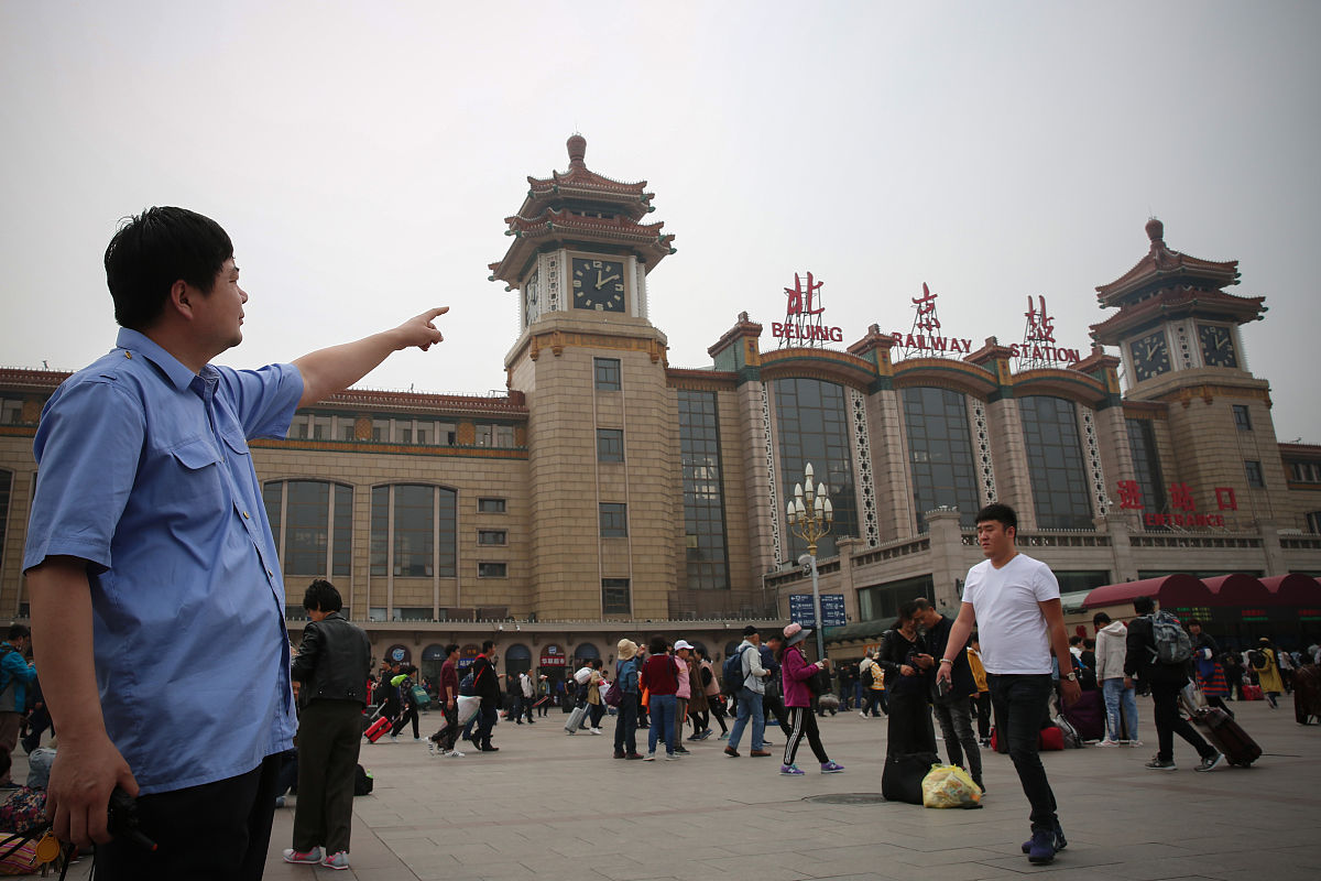 target = 15 21 33 -47 -23 075prediction = 05 15 21 -22 01 -05error = for i in rangelentarget errorappendtargeti - predictionisquaredError = absError = for val in error squaredErrorappendval val