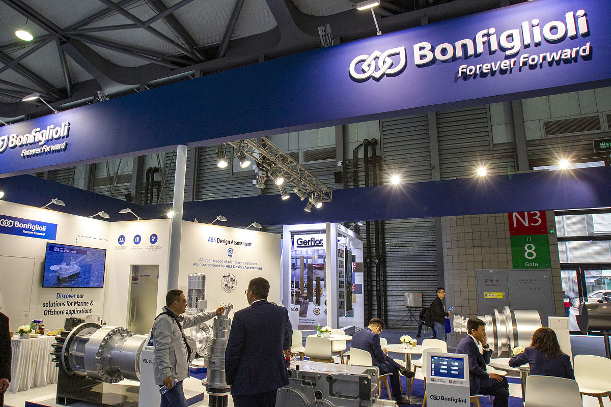 我是一名高中生参与第二届上海中学数学学术展评活动写一篇200字的感想