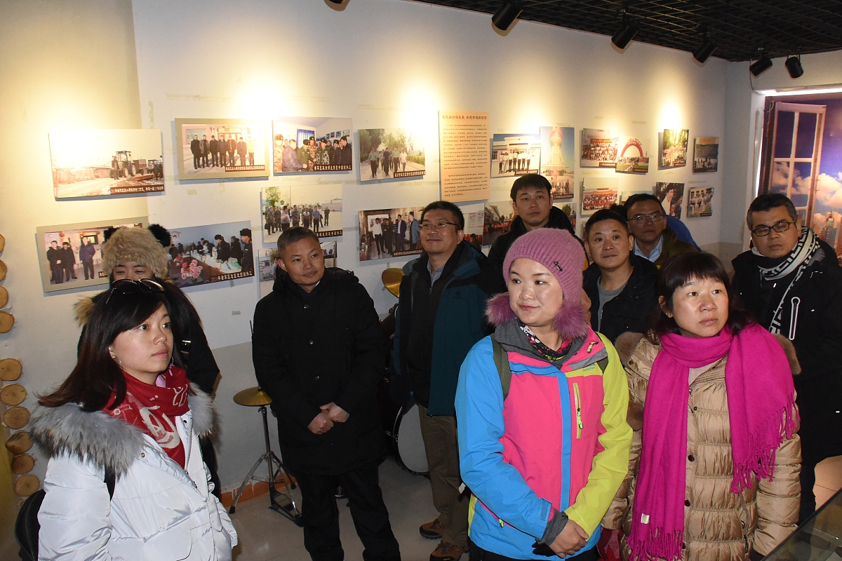 在研发新型羊骨肽调味品项目计划中给团队成员分工