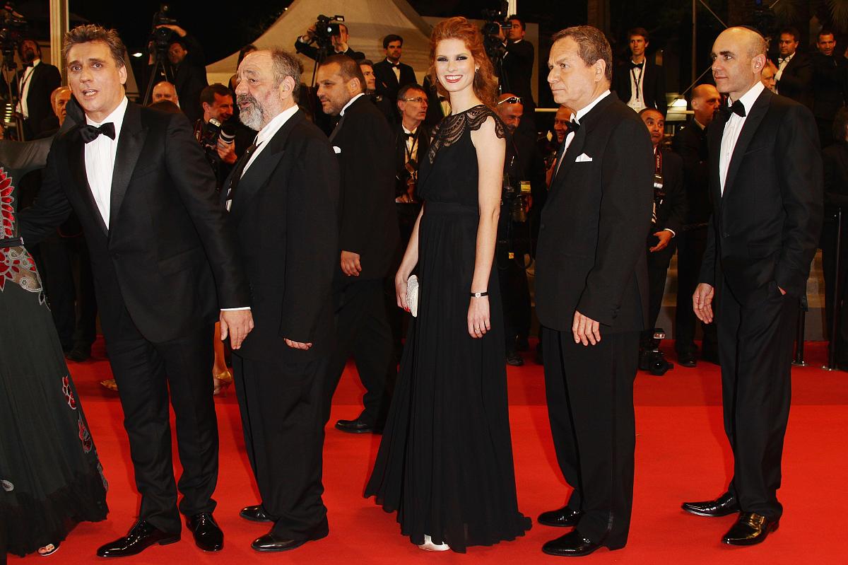 脚注应用更改所选文字所选节的区别