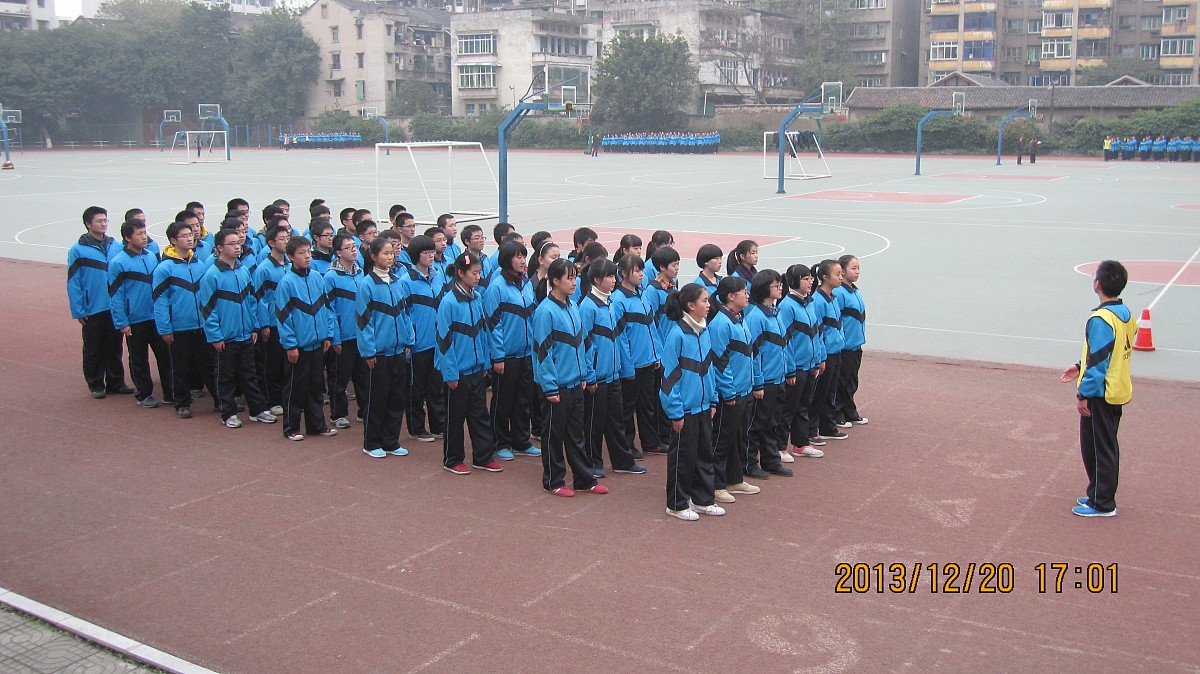 郑州市科技工业学校的服装形象设计普通中专就业前景如何