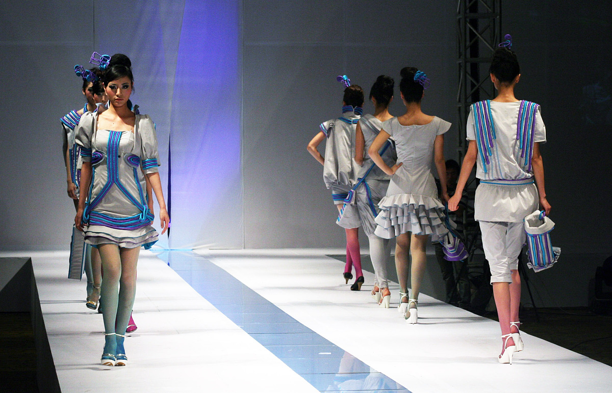 服装设计与表演就业前景怎么样