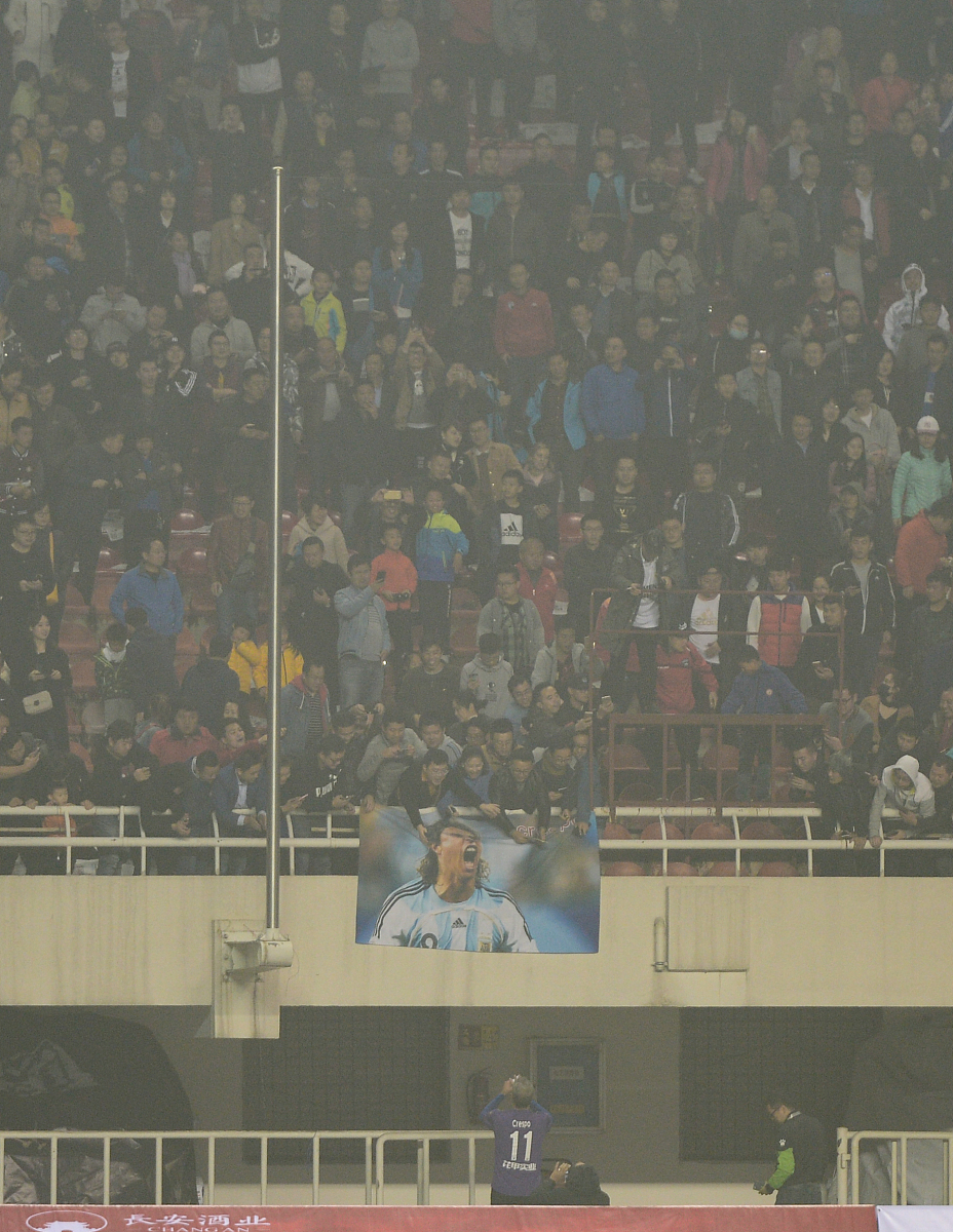 传奇游戏凤玉有什么用？获取途径与作用详解