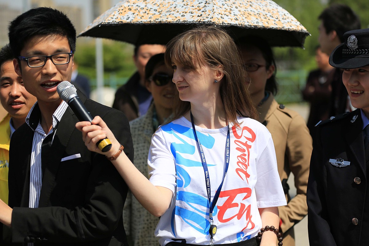 人教版小学英语教材教学特点与优势分析