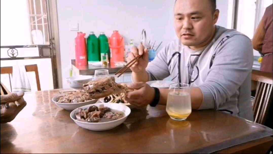 大峰带你品尝家乡美食:扬州盐水鹅!家乡的味道,一辈子忘不掉!