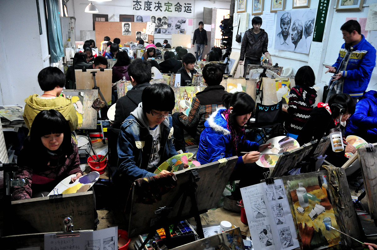2021年南昌职业中专学校录取分数线是多少？