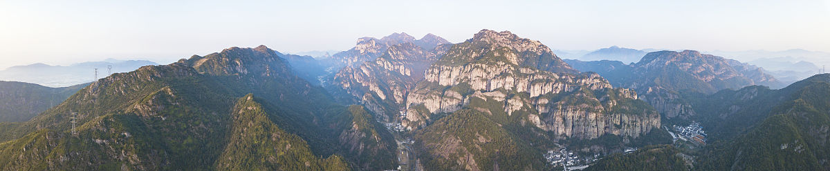 乐清雁荡山旅游学校2023年招生简章 - 培养旅游人才，助力经济发展