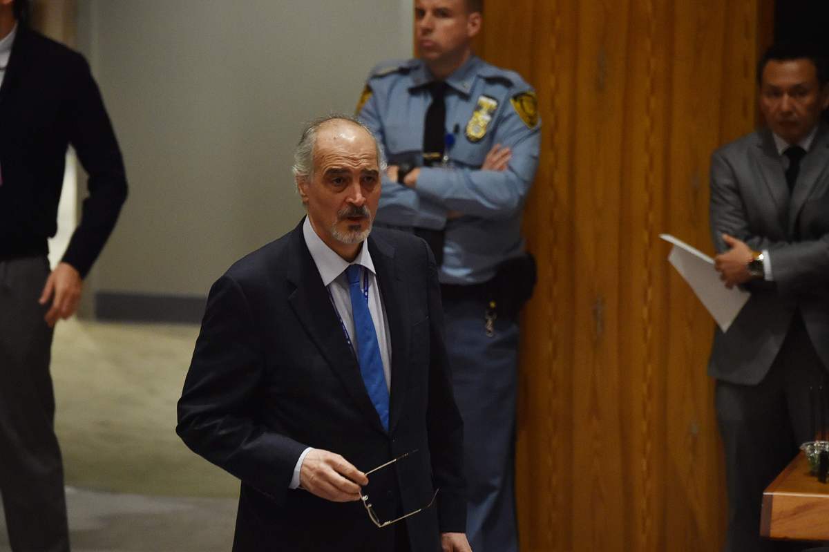 普京 KGB 入职时间：1985 年或 1986 年