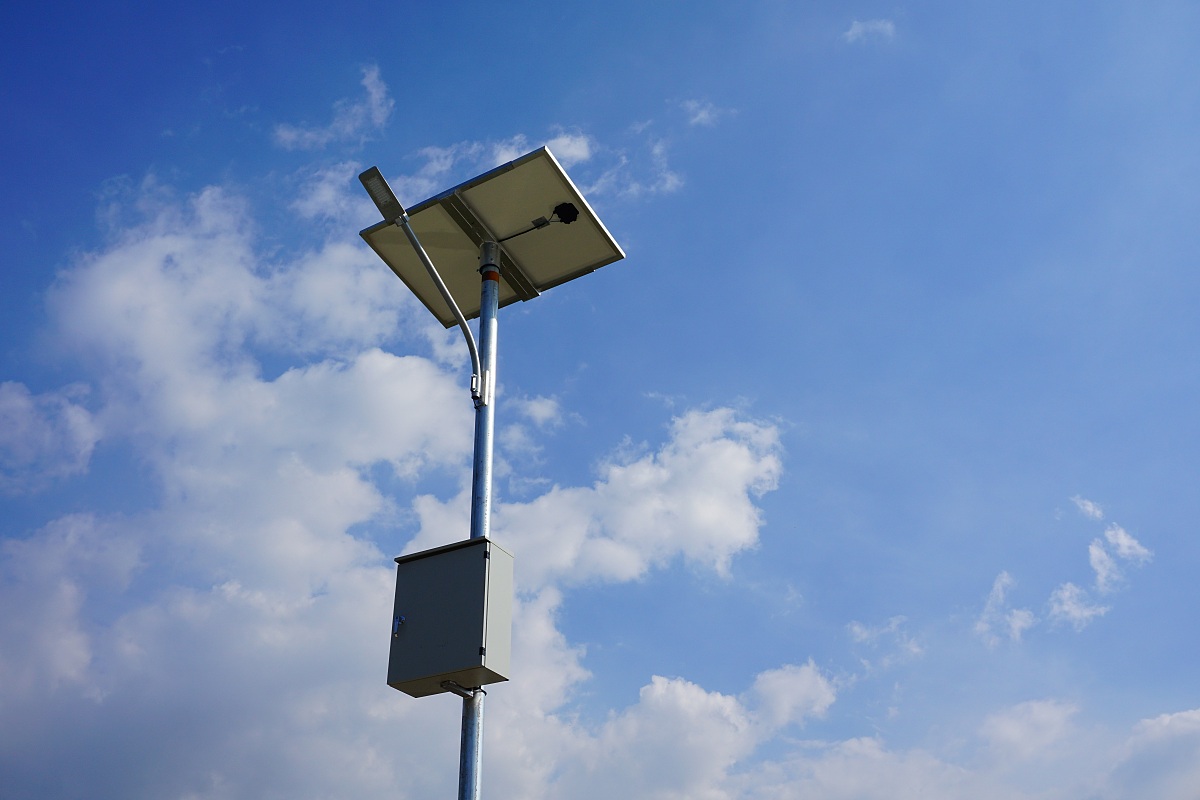 solar street lamp