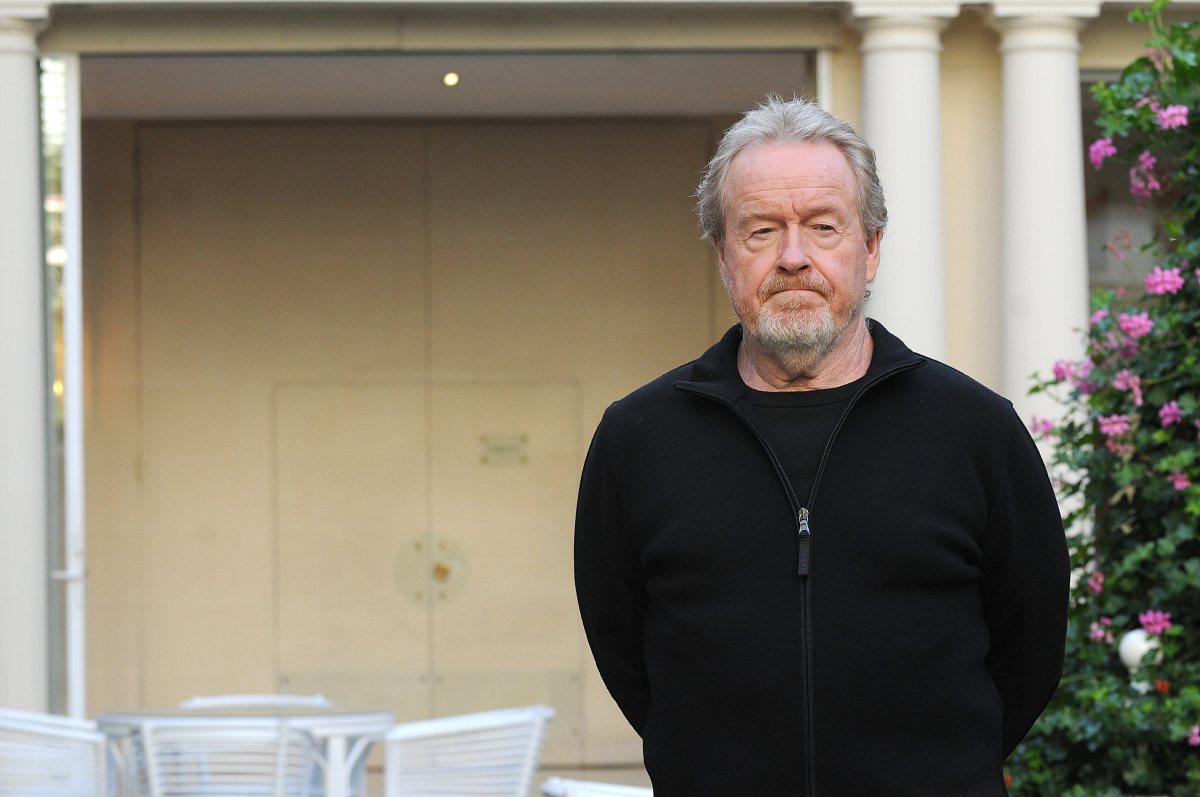 银翼杀手2048和银翼杀手有什么区别