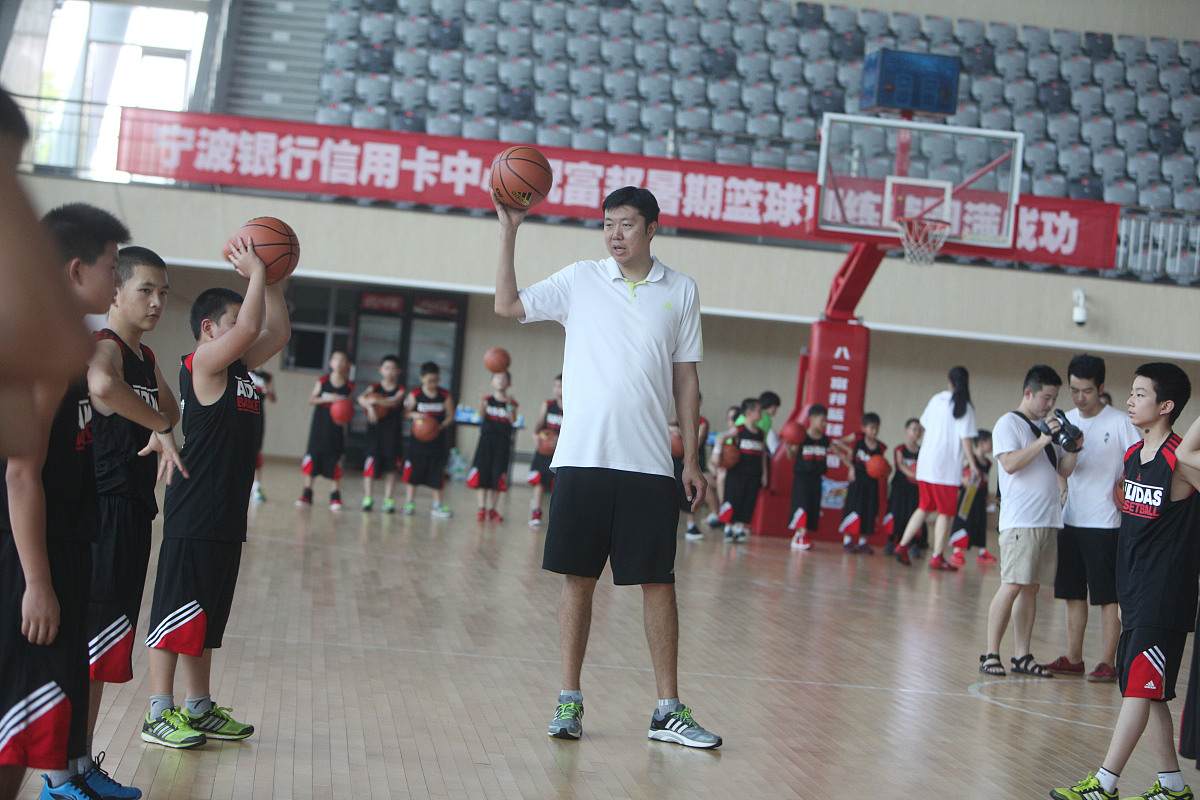 社区篮球队教练心得感悟