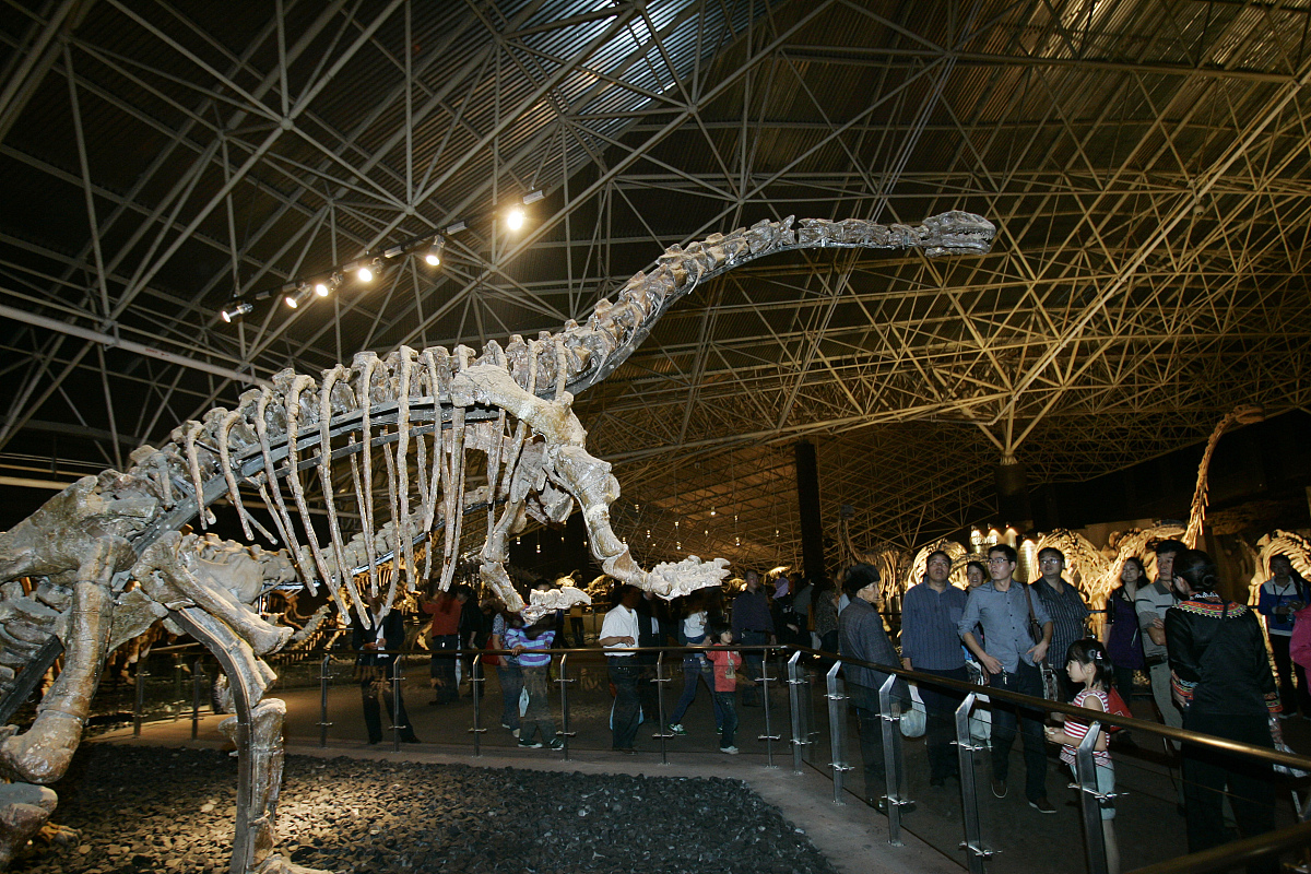 楚雄初中毕业生选什么中专专业好？就业前景、兴趣和学校实力都要考虑！