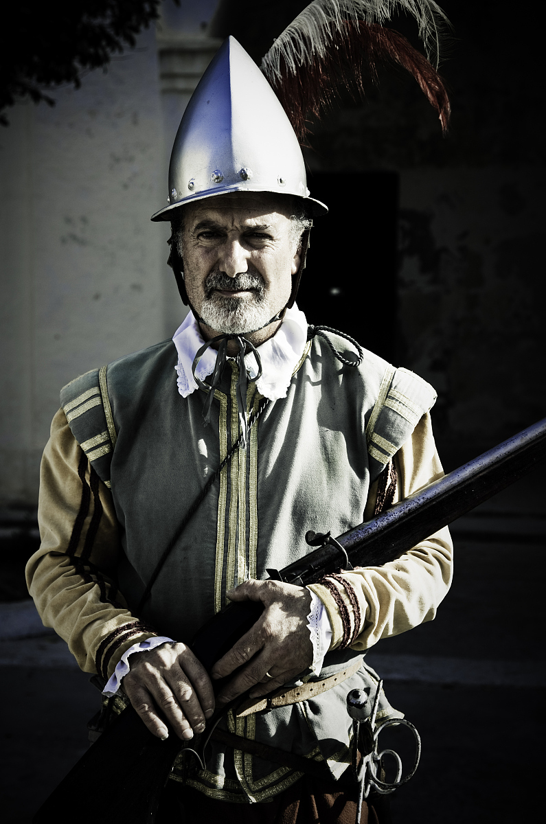 海狼：路易斯船长人物形象分析 - 勇敢、智慧与善良的化身