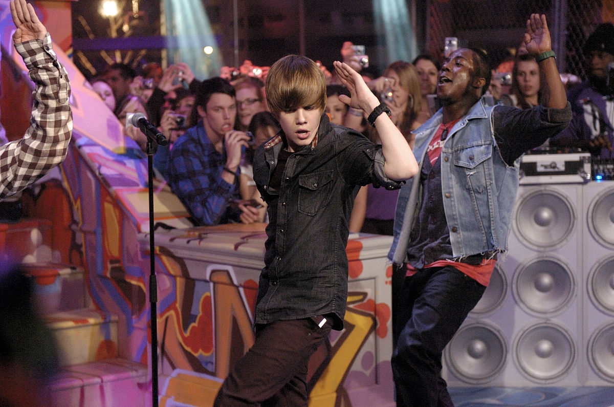 2009年12月25日讯,多伦多,加拿大90后音乐小神童 贾斯汀·比伯(justin