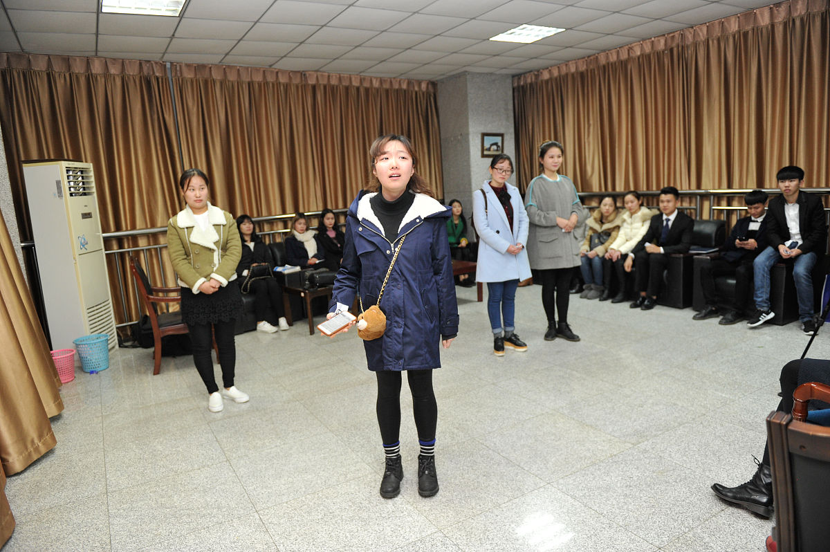 成都幼儿师范学校的教学工作是怎么样的