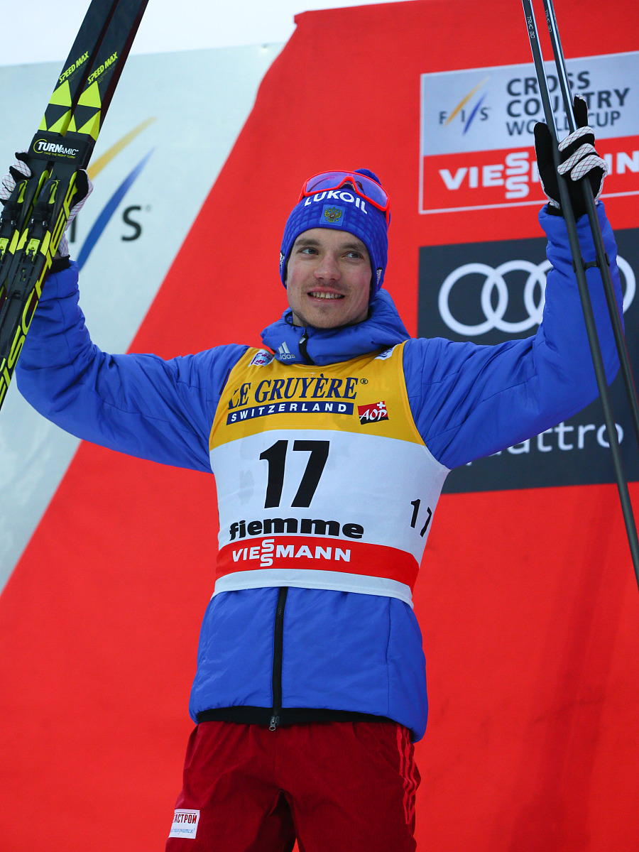 用字母 C 和 V 组成的所有单词