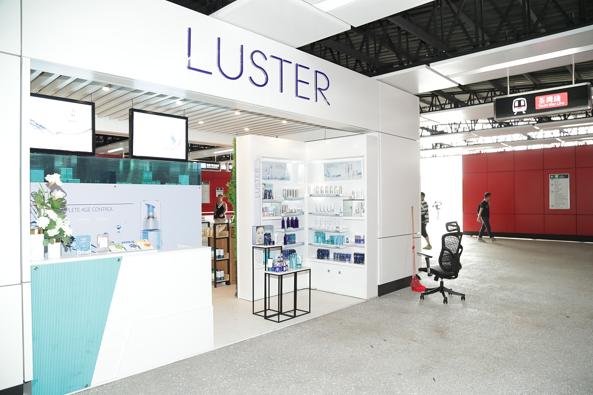 要求从领导的视角写一篇关于2023年扫除树障劳动竞赛的颁奖词其中李渡获得市公司比赛二等奖温圳获得市公司三等奖梅庄获得县公司一等奖池溪获得县公司二等奖温圳获得县公司三等奖。