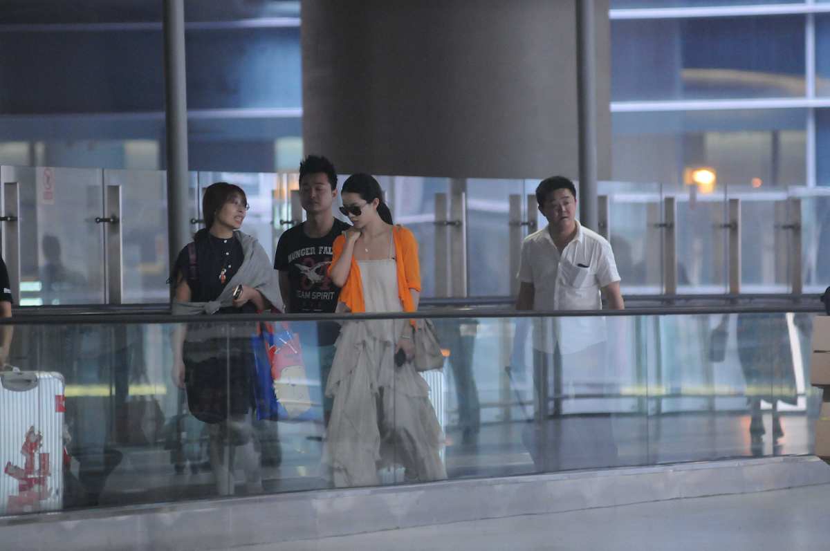 75A罩杯大小详解：尺寸、特点及内衣选择指南