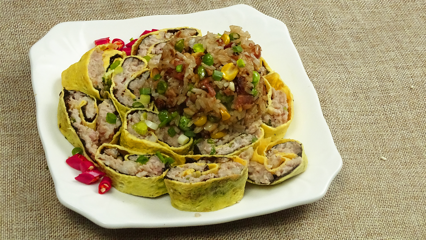 小时候常吃的八宝鸡蛋卷,原来做法简单、酥嫩香甜,太好吃了!