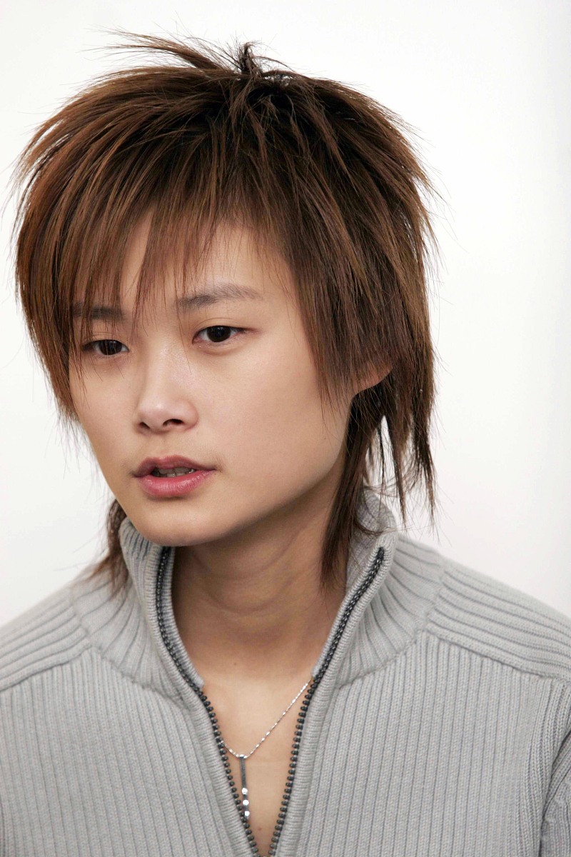 2006年1月6日,北京,"下载2005sohu全明星盛典"隆重举行.李宇春由众多
