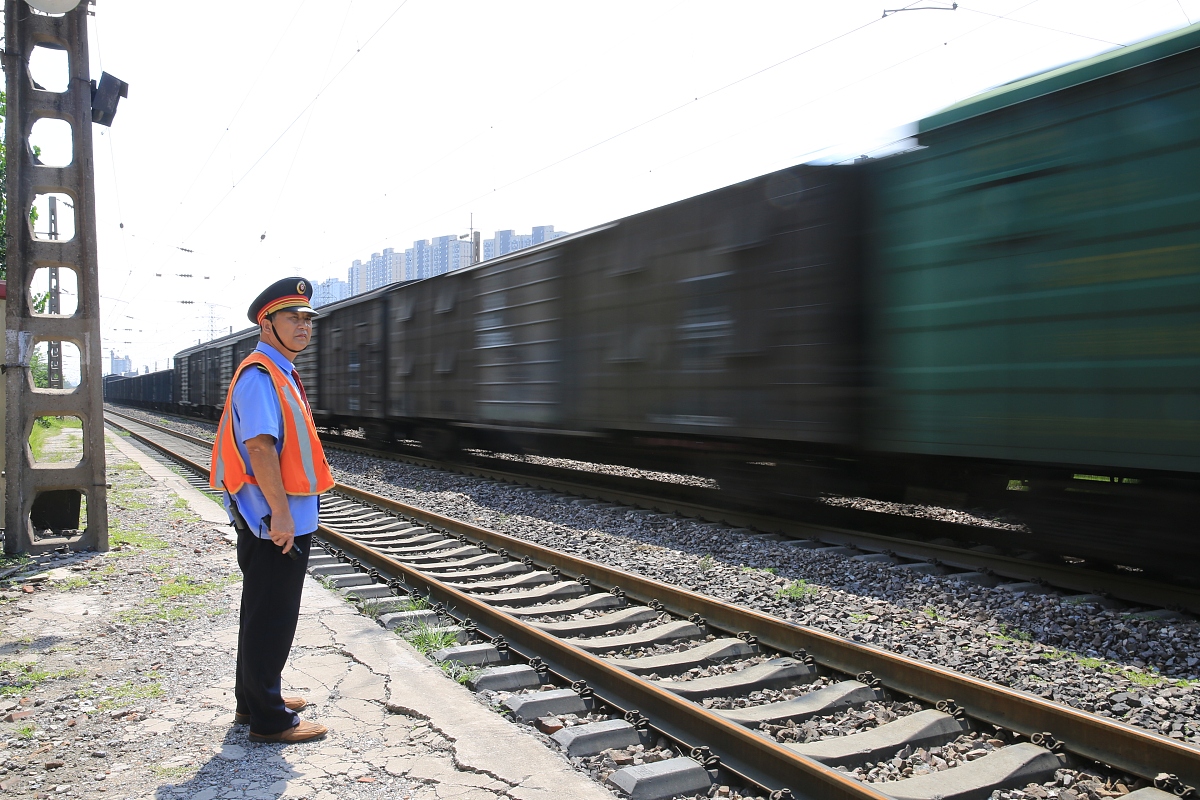 成都铁路学校铁道交通运营管理课程详解：内容及意义