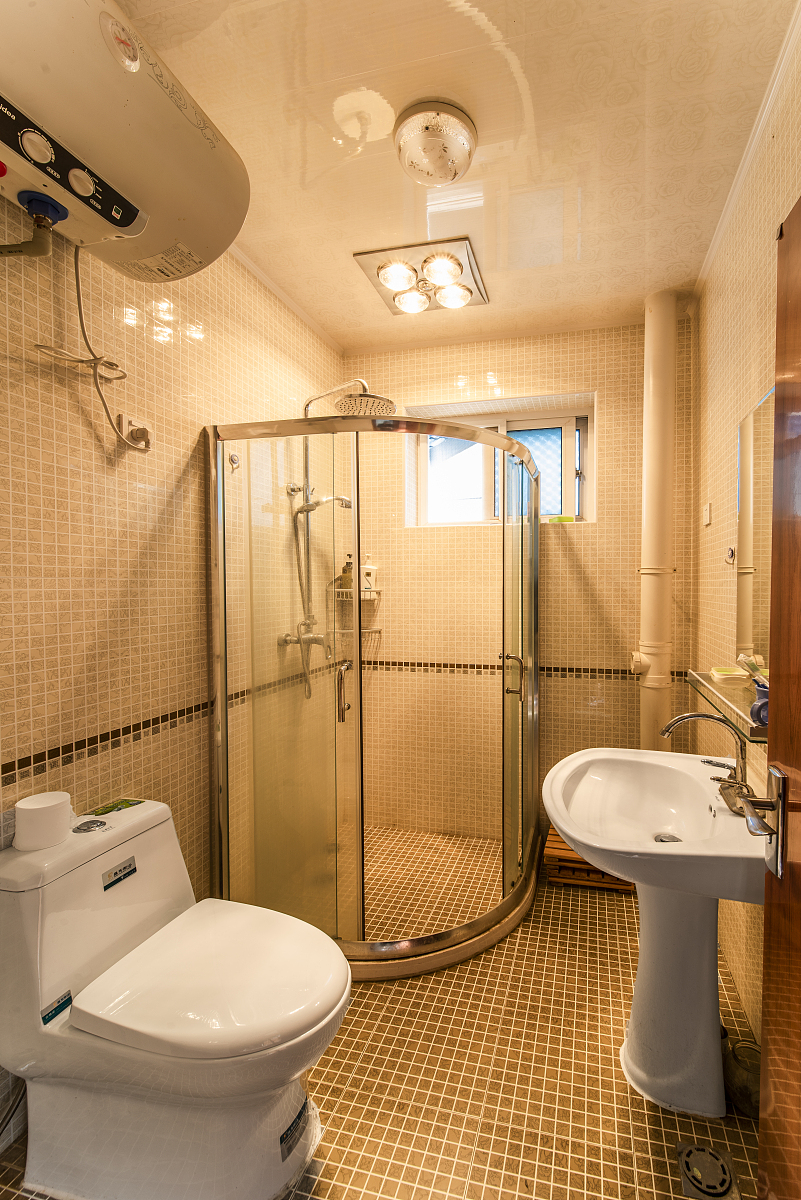 别墅装修工程采用半包，我作为业主需要注意什么才能最省钱又能保证质量?