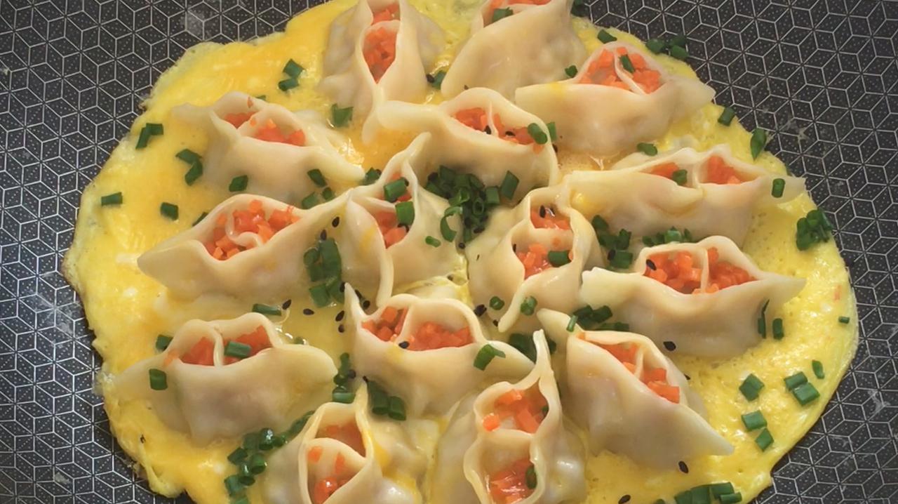 在家自制创意煎饺新做法,颜值够惊艳,皮脆馅儿香,做法很简单