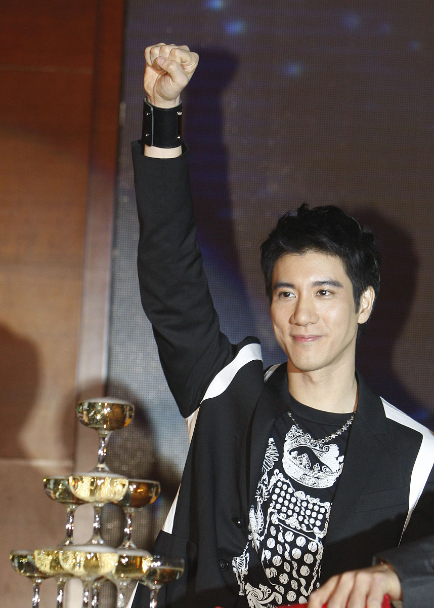 2013年03月14日,上海,"music-manii王力宏2013世界巡回演唱会·全球新